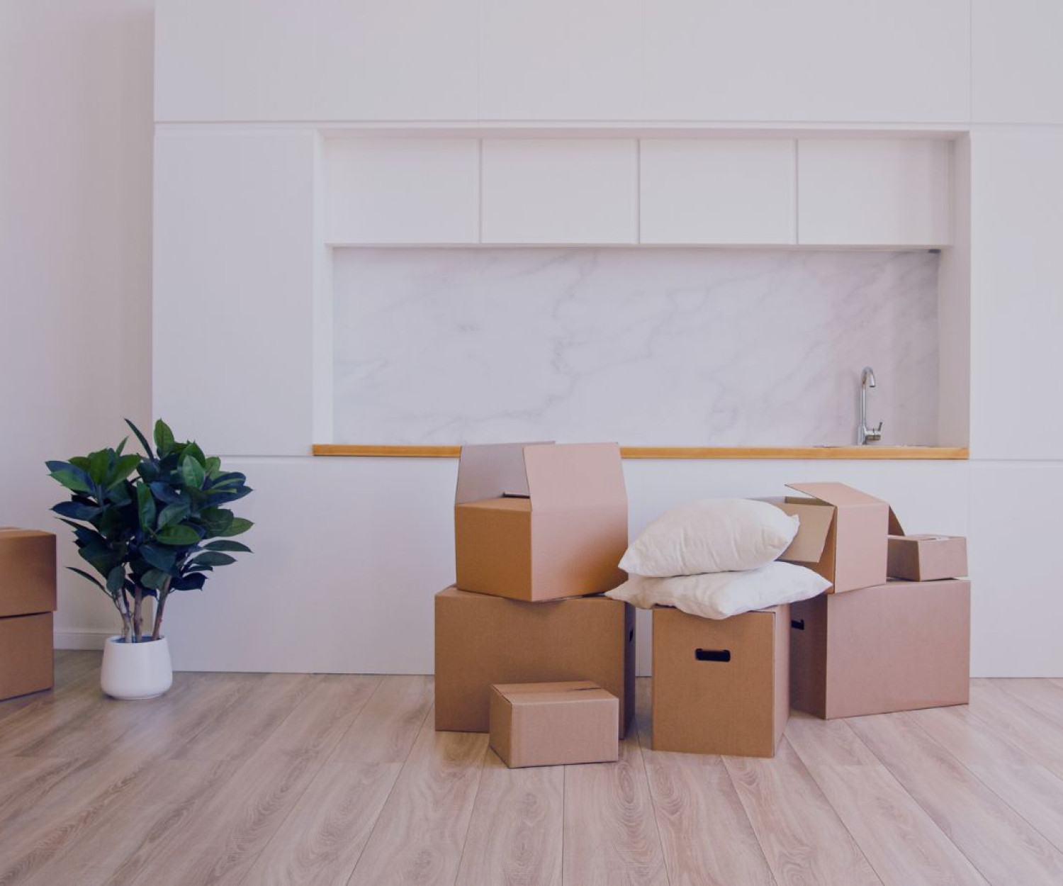Conducting Thorough Move-In and Move-Out Inspections in Philadelphia - Article Banner